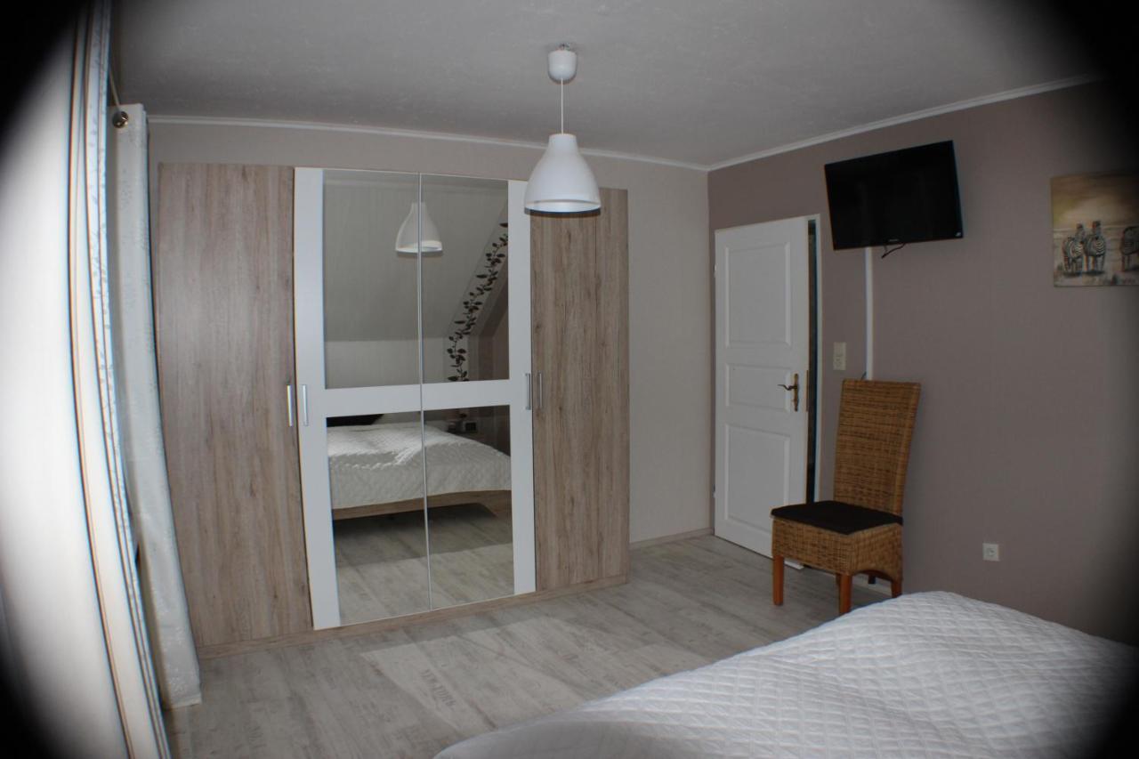 Apartamento Ferienhaus Abbi mit Schwimmbad und Fitness für 8 Personen, Strand, Norddeich Hage Exterior foto